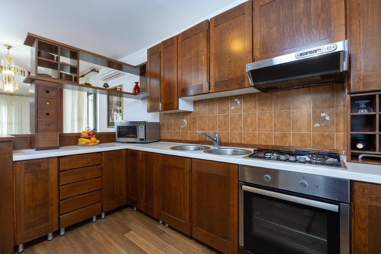 Holiday Apartment Suzana 罗维尼 外观 照片
